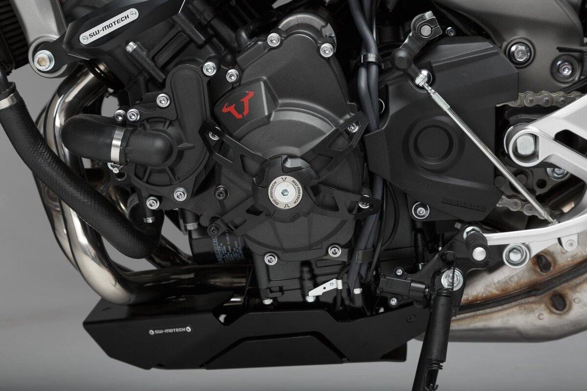 SW Motech Alternator Cover Guard (Black) fits for Yamaha MT-09 ('13-), XSR900 ('15-) / Abarth ('17-) - Durian Bikers