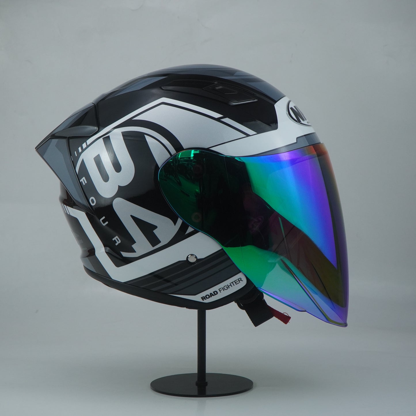 NHK Helmet S1GP S B-Four (Black/Silver Gray Glossy)