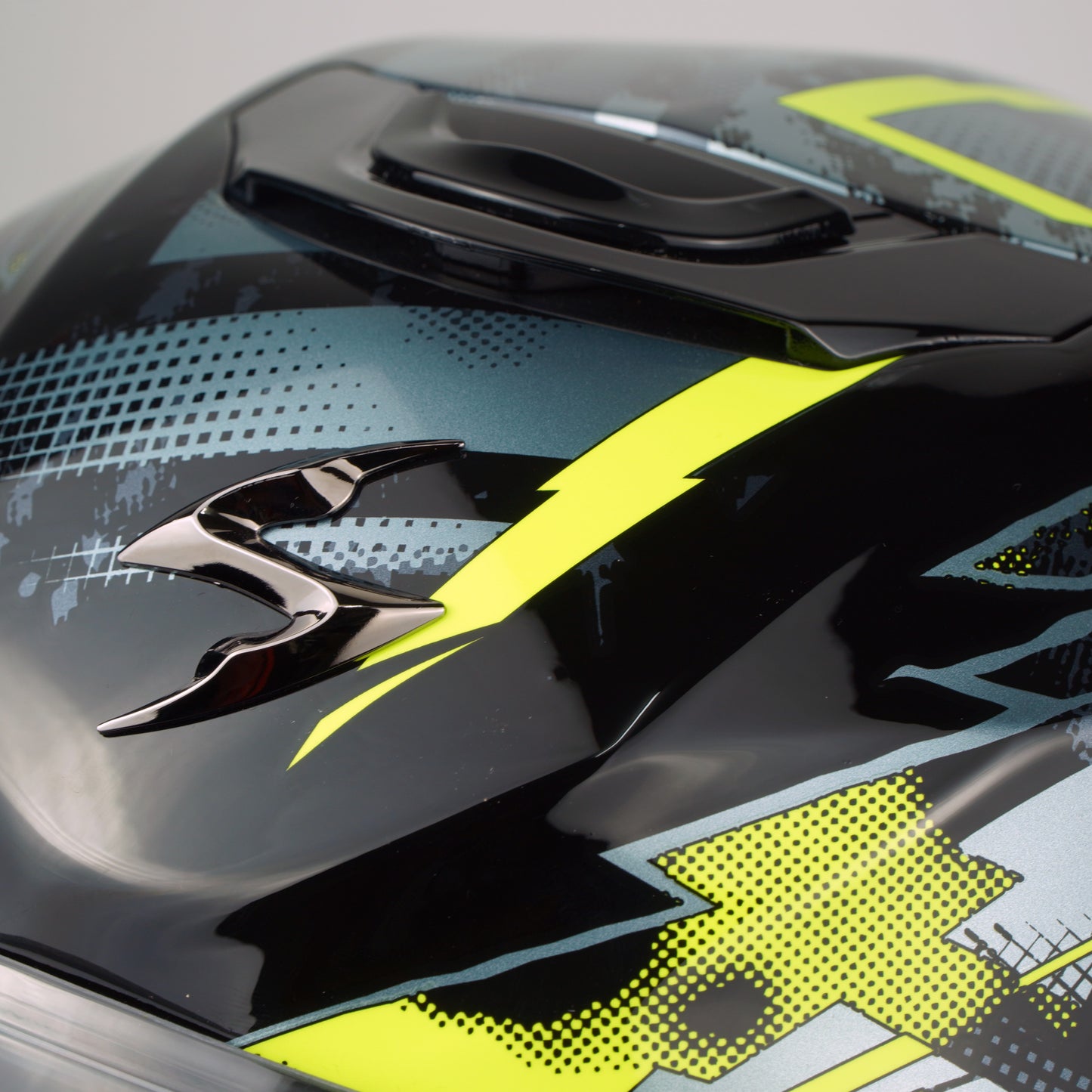 Scorpion Helmet Exo-391 Clutter (Black/Neon Yellow)