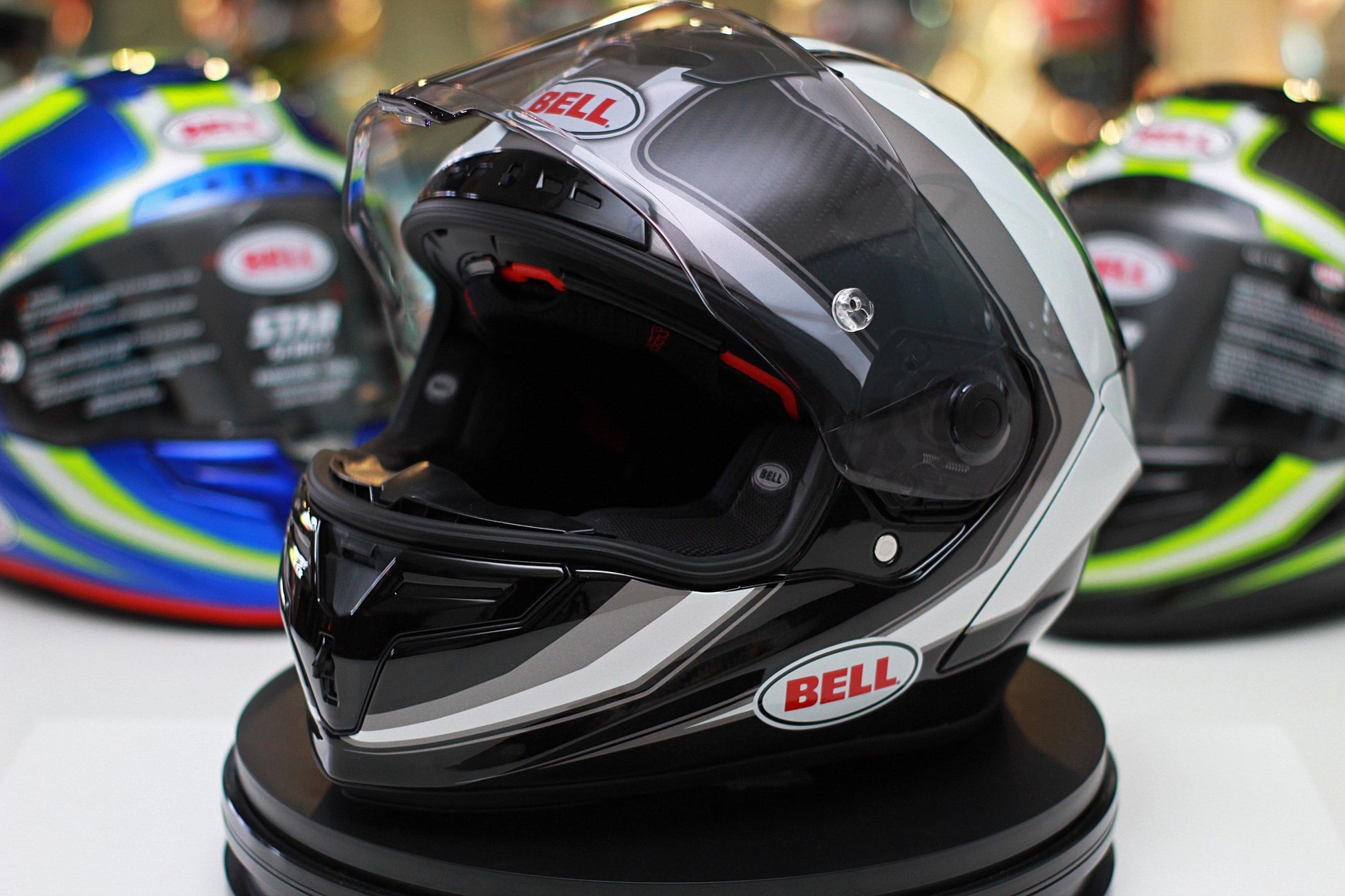 Bell Race Star (Sector White/Titanium) - Durian Bikers