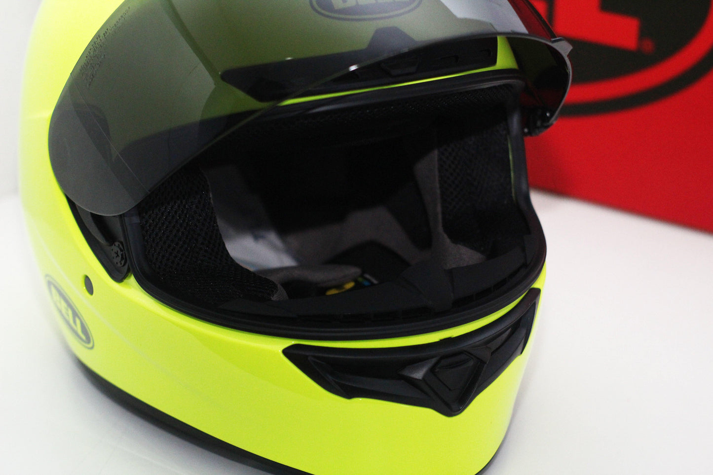 Bell Qualifier DLX MIPS (Hi-Viz Yellow) - Durian Bikers