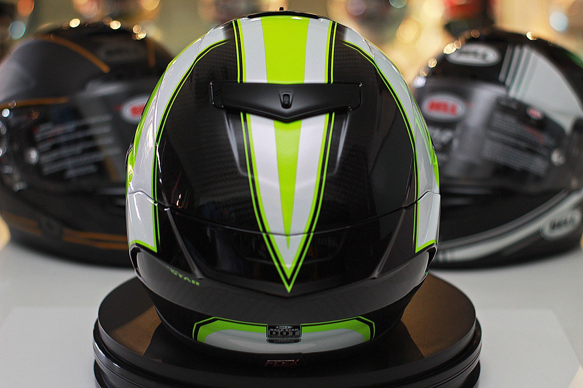 Bell Race Star (Sector White/Hi Viz Green) - Durian Bikers