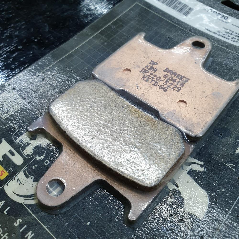 DP Brake Pads for Honda VT750, CB1300, Kawasaki Ninja ZX-14R, Suzuki GSF650, GSX-R750, GSX-R1000, GSX1400 - Durian Bikers