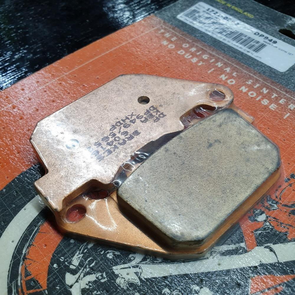 DP Brake Pads (Rear) for Harley Davidson XL883, XLC883, XL1200, XLC1200 - Durian Bikers