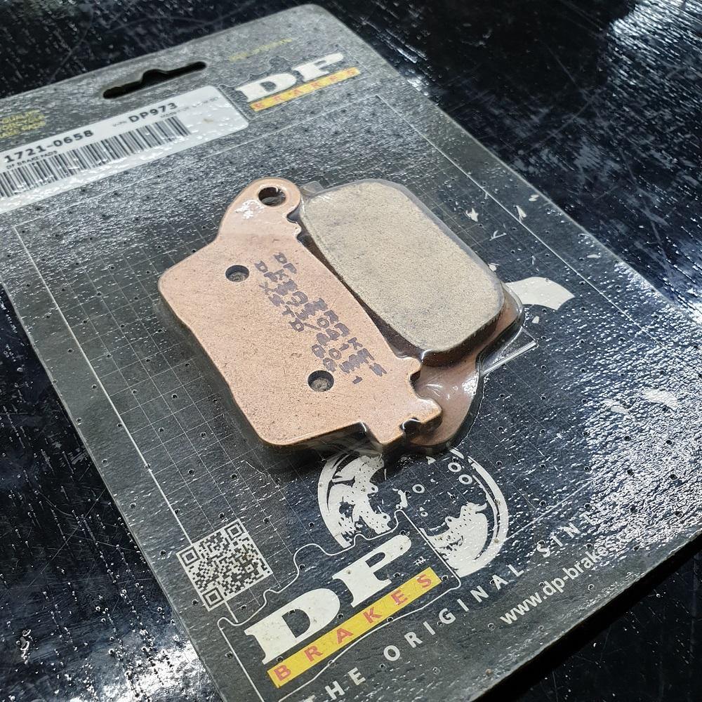 DP Brake Pads for Honda CBR600RR, CBR1000 Fireblade SP, Kawasaki ZX-6R 636, ZX-10R, Suzuki GSX-R600/R1000/R1000R, Yamaha YZF-R6/R1/R1M - Durian Bikers