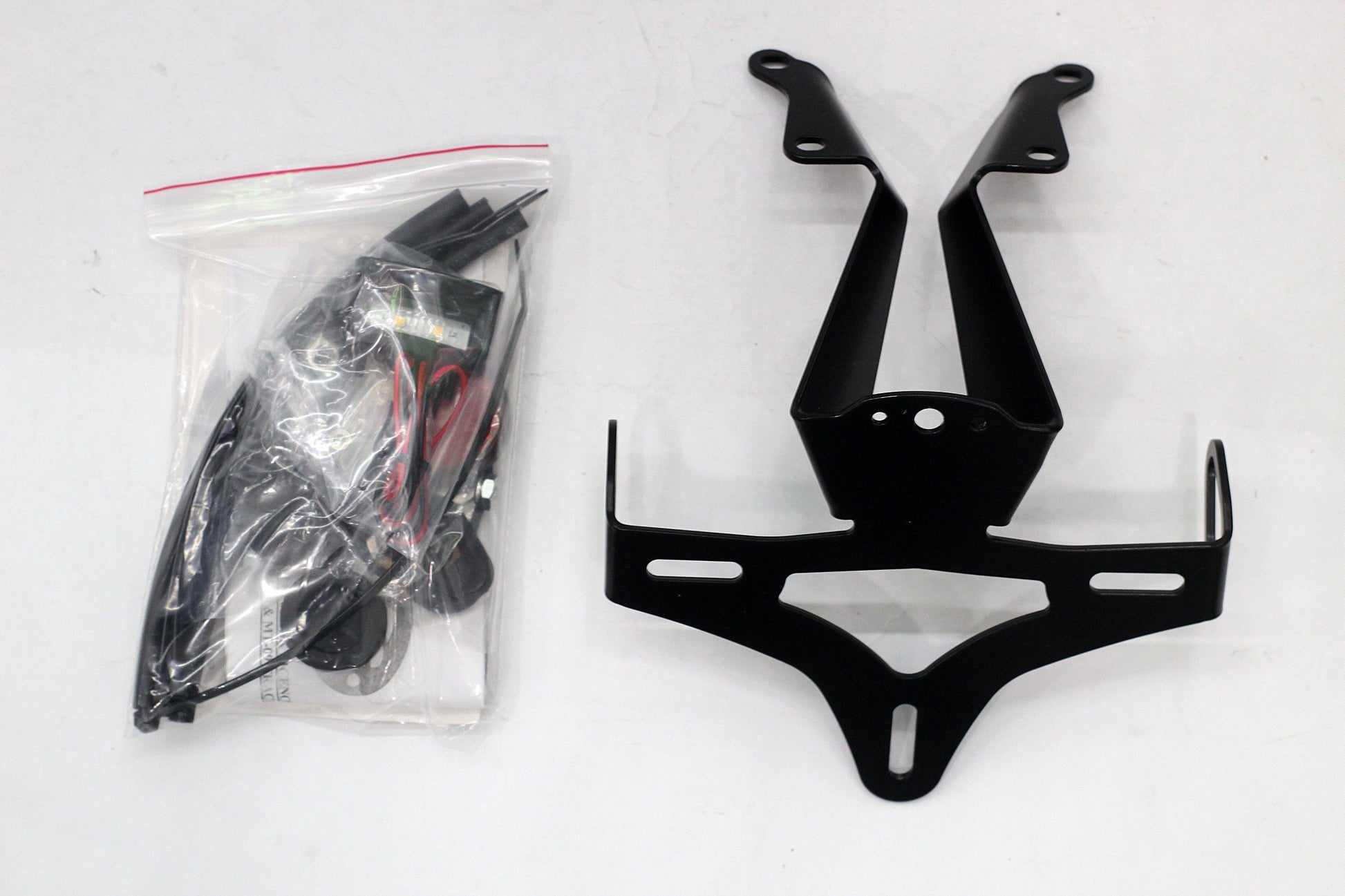 R&G Tail Tidy fits for Yamaha MT-09 / FJ-09 Tracer ('15-) - Durian Bikers