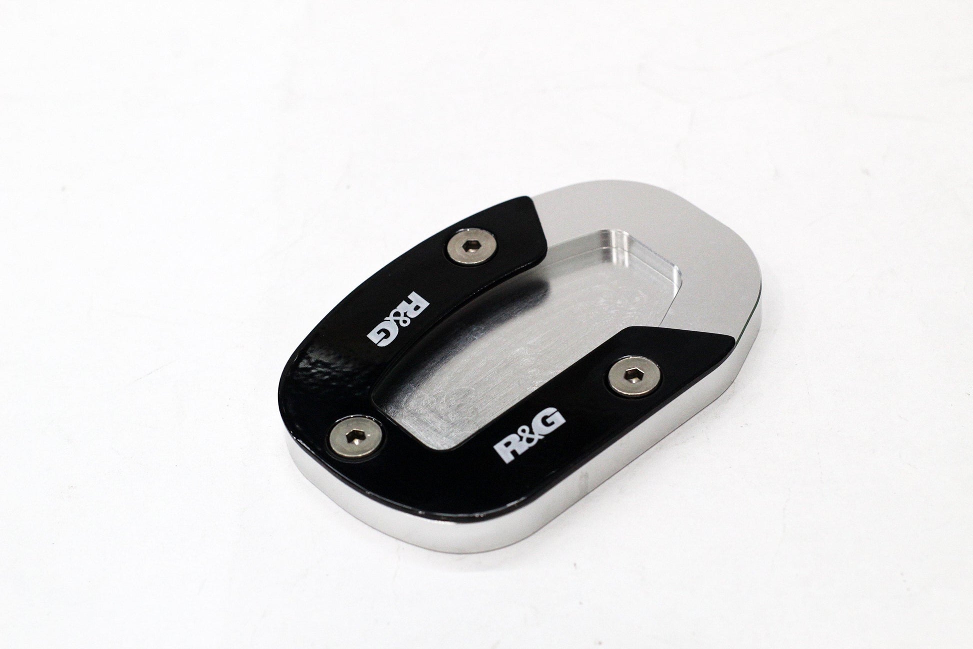 R&G Kickstand Shoe fits for Yamaha MT-07 ('14-) (FZ-07) / XSR700 ('16-) / Tracer 700 ('16-) (FJ-07) Models - Durian Bikers