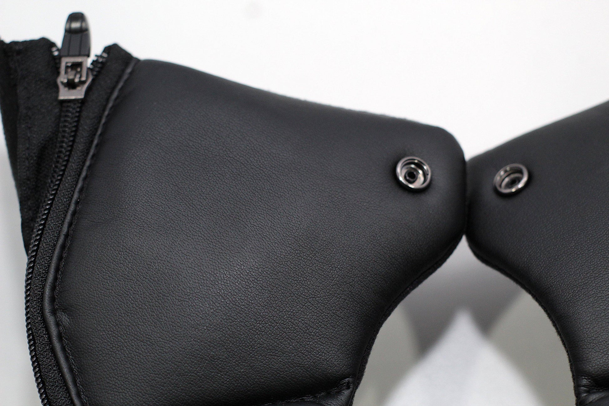 Bell Pit Boss Neck Curtain (Black) - Durian Bikers