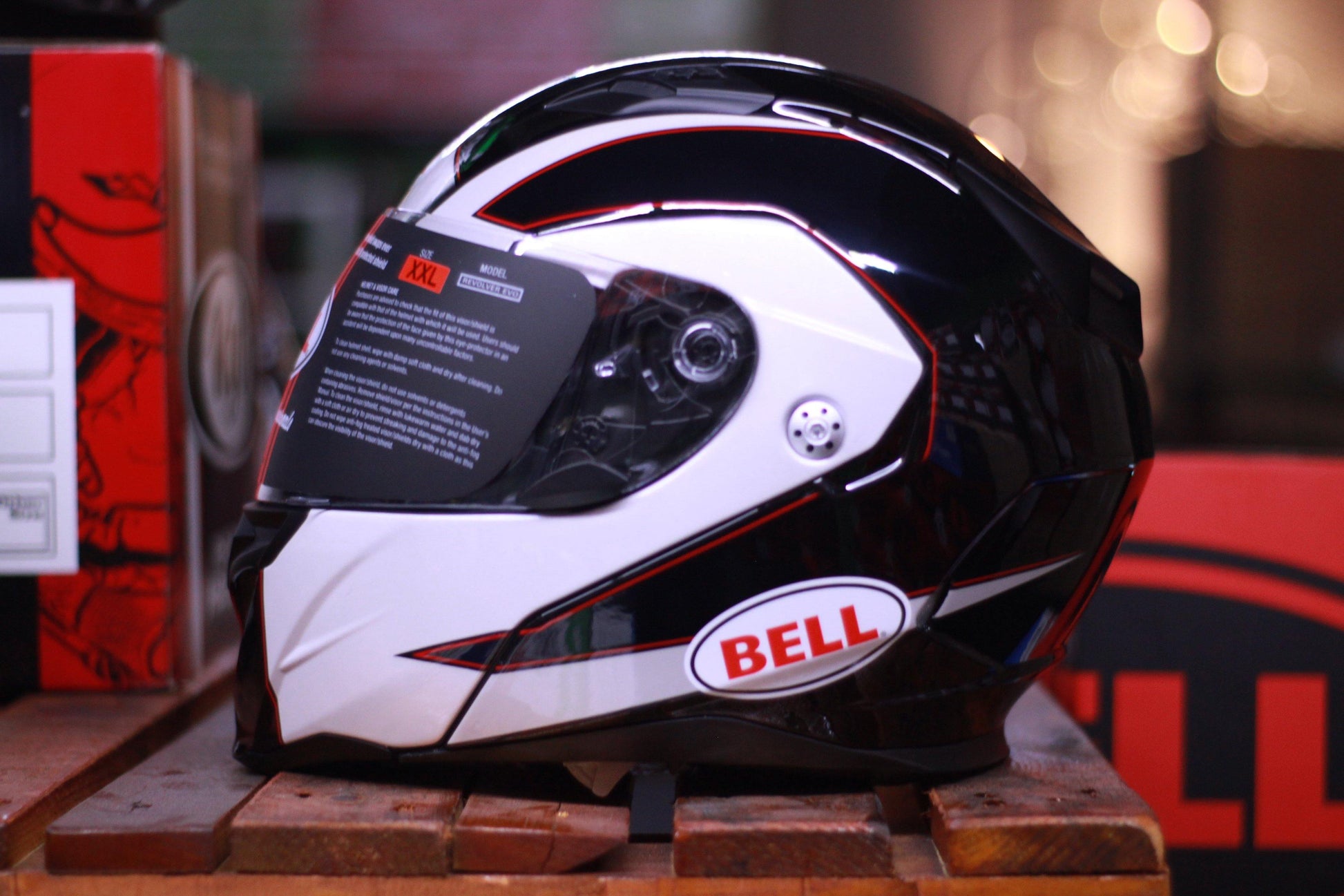 Bell Revolver Evo (Ghost Black) - Durian Bikers