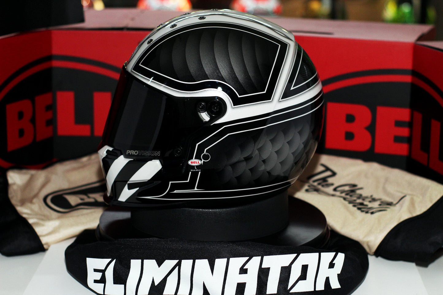 Bell Eliminator (Outlaw Black/White) - Durian Bikers