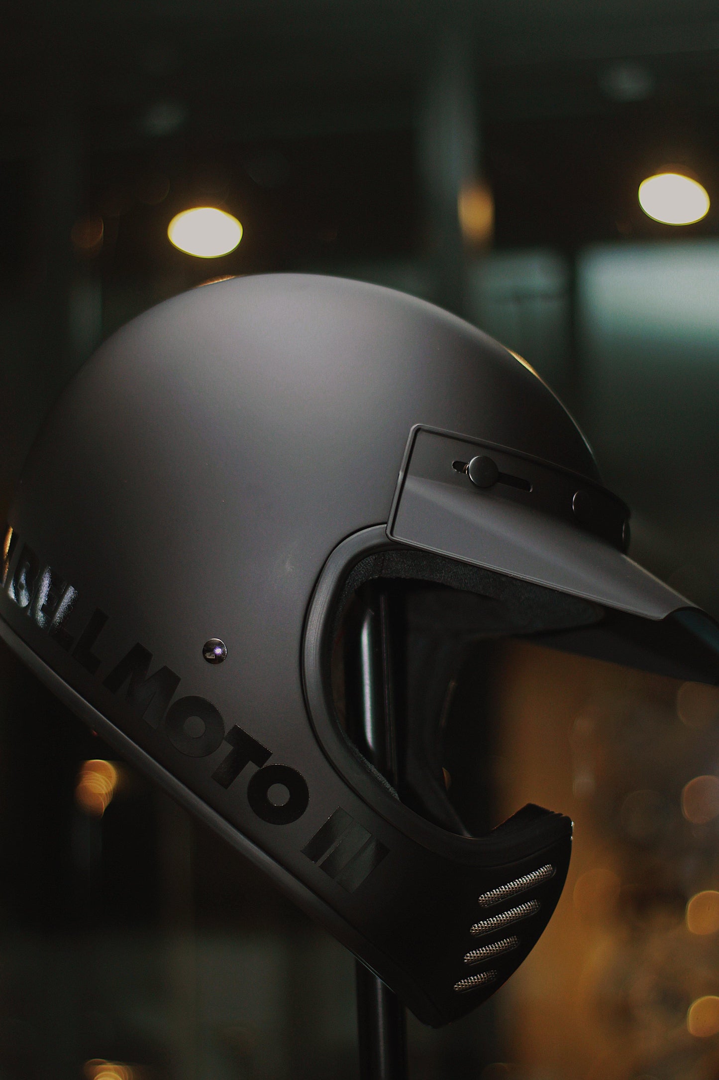 Bell Moto-3 (Classic Matte/Gloss Blackout) - Durian Bikers