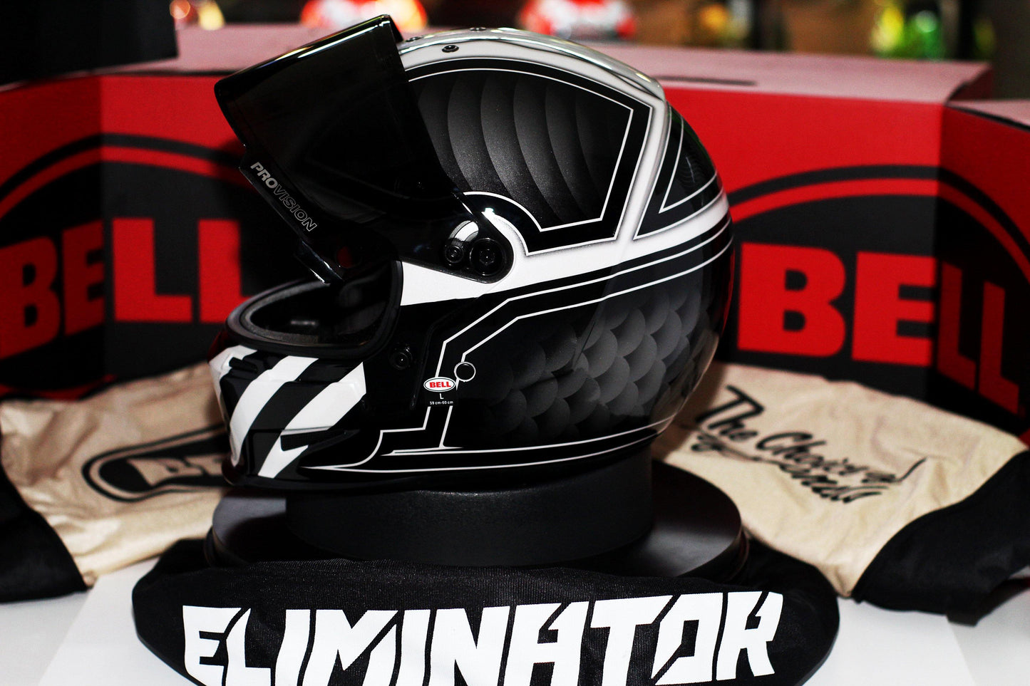 Bell Eliminator (Outlaw Black/White) - Durian Bikers