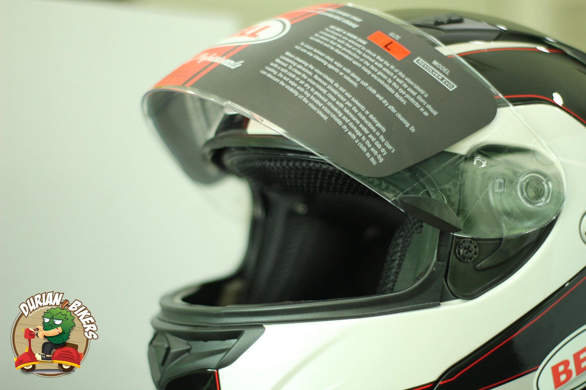 Bell Revolver Evo (Ghost Black) - Durian Bikers