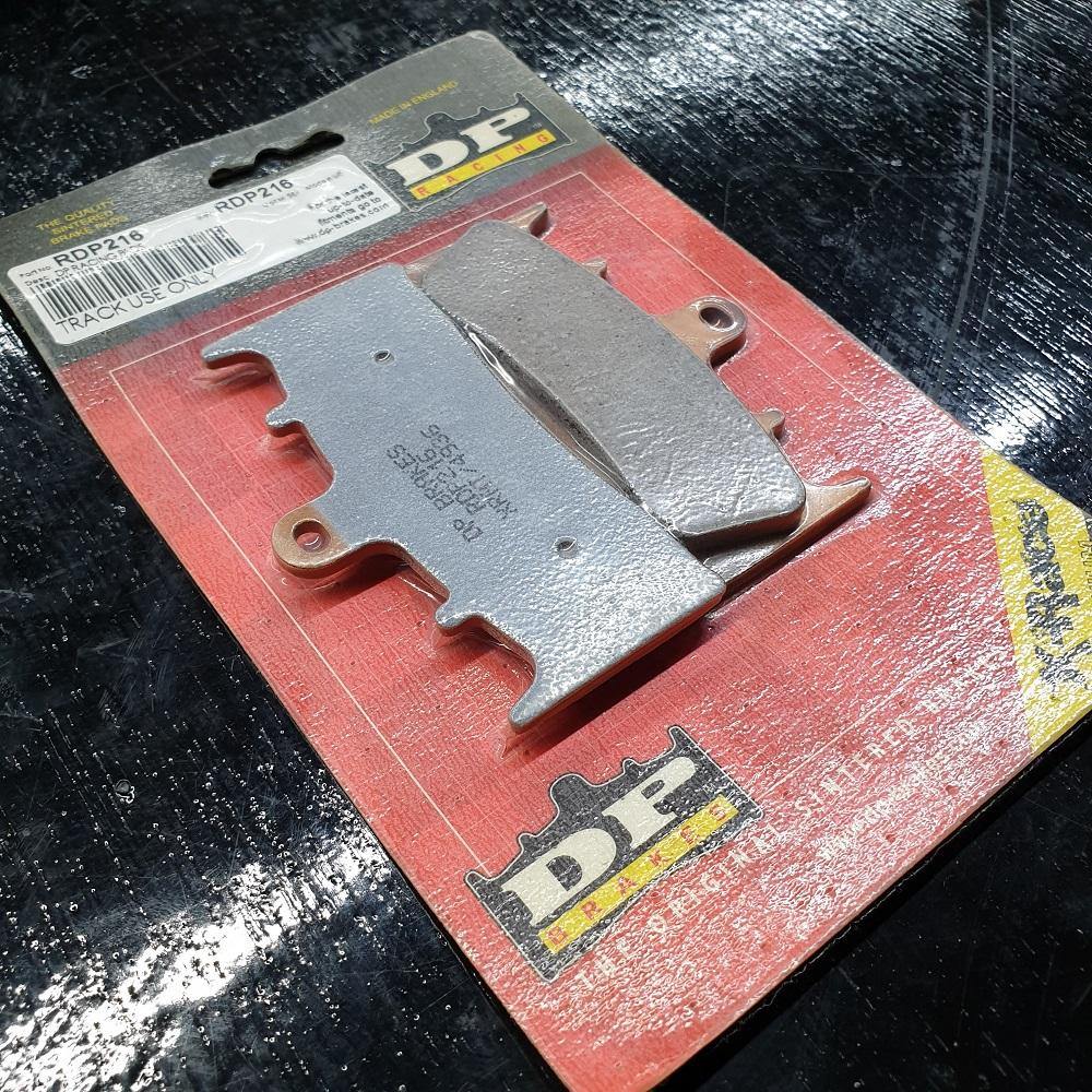 DP Brake Pads (Race) for Kawasaki ZX-6R, ZZ-R, ZC-9R, VN1500, VN1600, Suzuki GSX1400, Hayabusa 1300 - Durian Bikers
