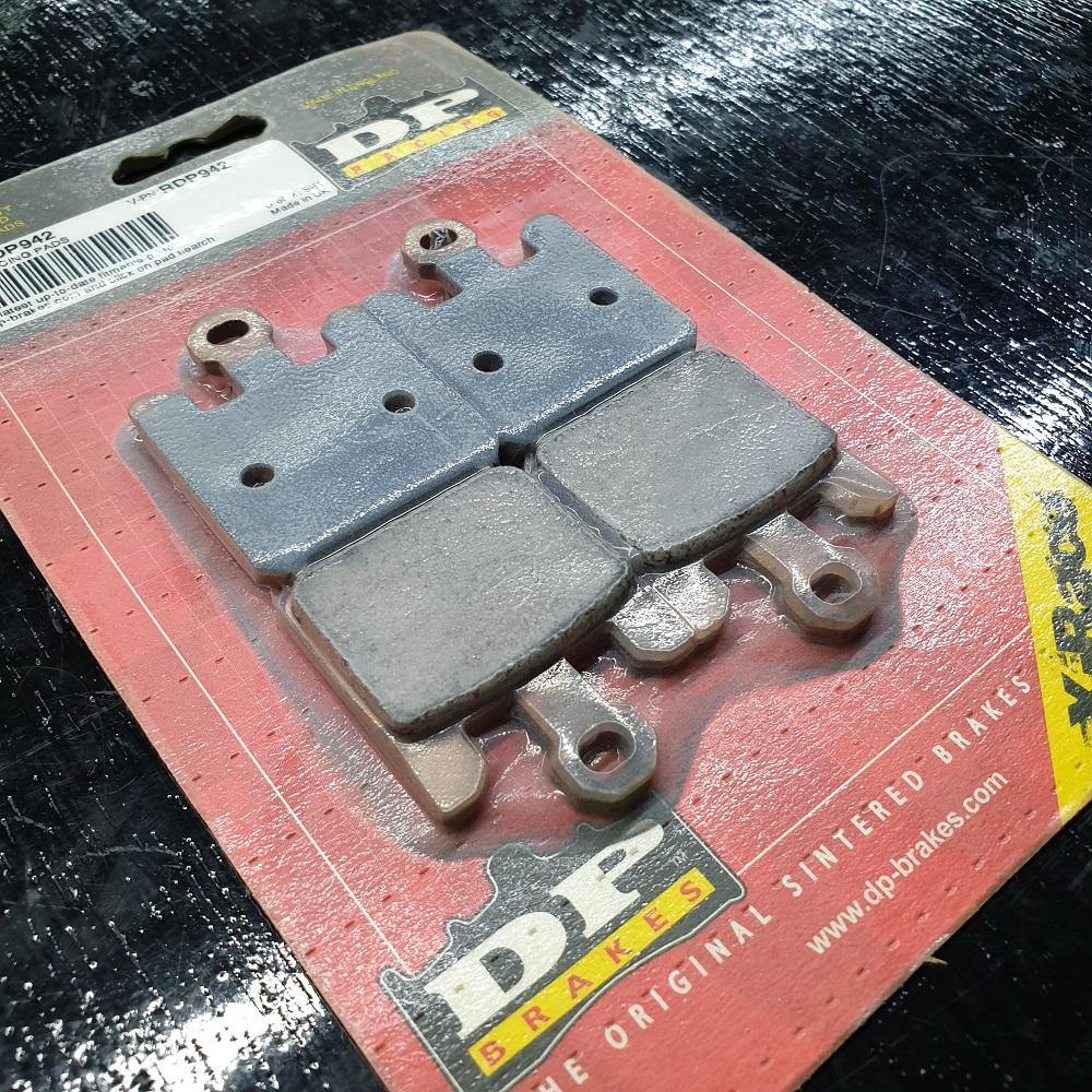 DP Brake Pads (Race) for Kawasaki ZX-6R, ZX-10R, VN1600, Suzuki GSX-R1000 - Durian Bikers
