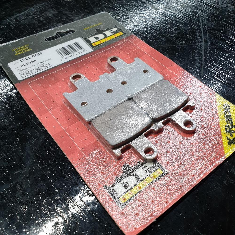 DP Brake Pads (Race) for Kawasaki ZX-6R, Z750, ZZR1400 - Durian Bikers