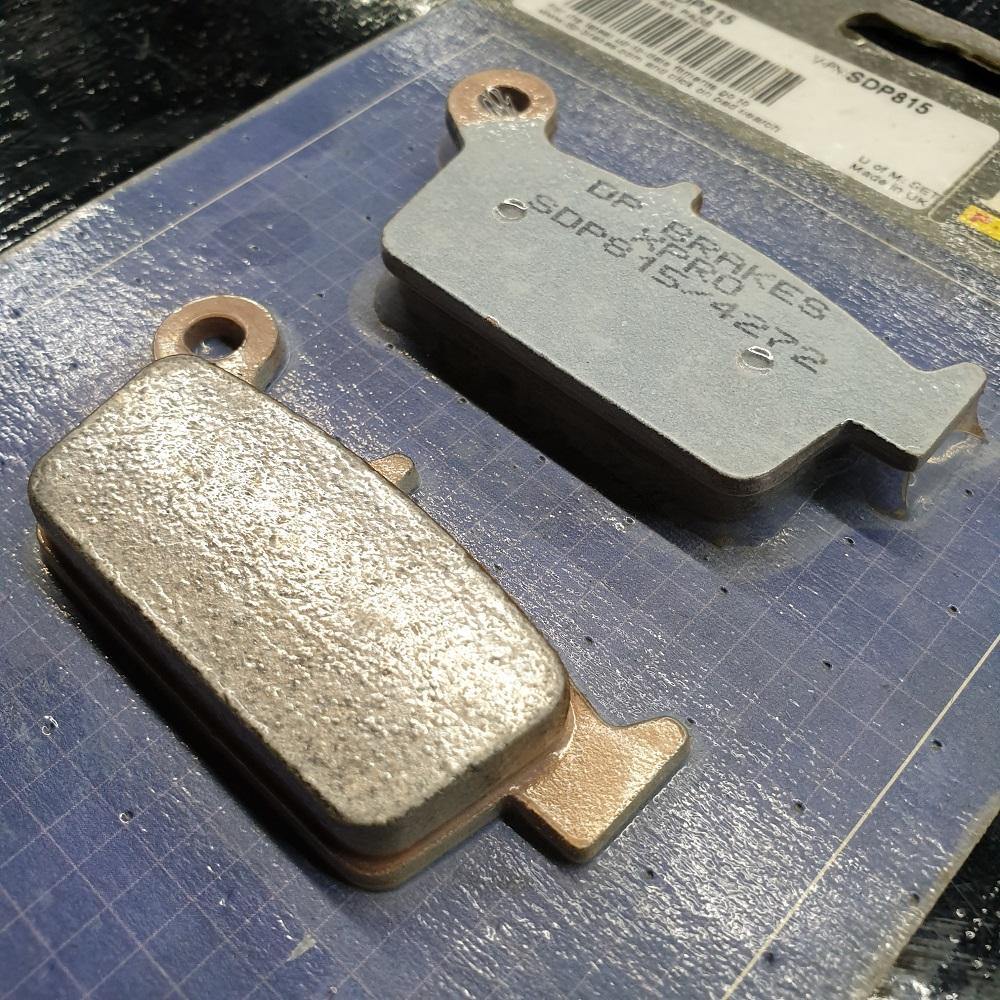DP Brake Pads for Honda XR650, KLX250, KLX300 - Durian Bikers