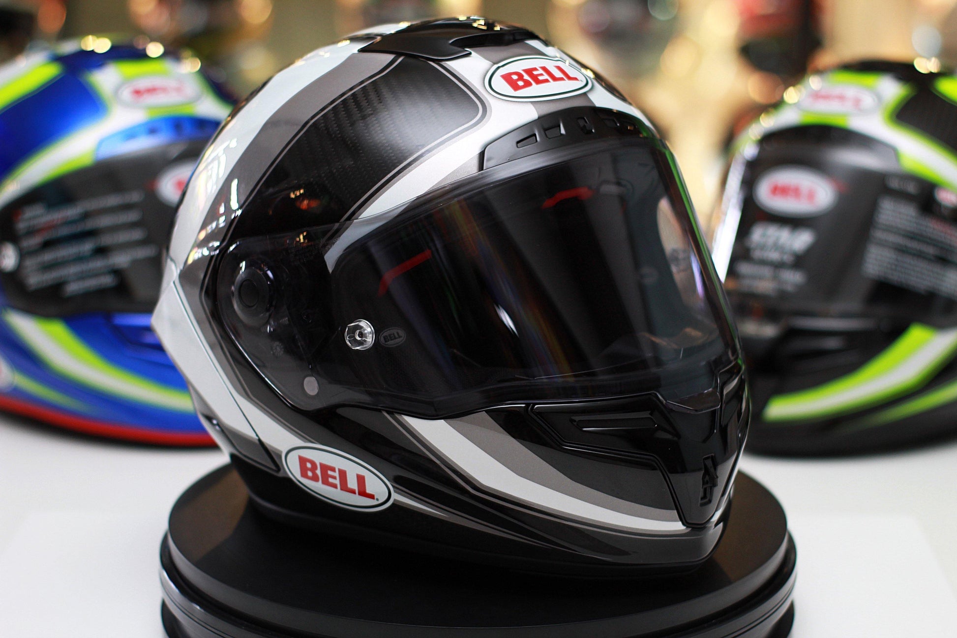 Bell Race Star (Sector White/Titanium) - Durian Bikers